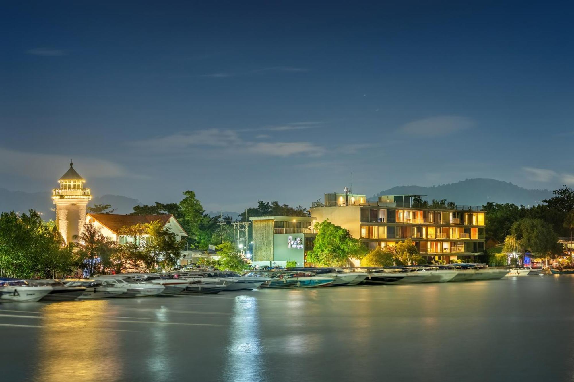 Shin Arch39 Phuket Beach Front - Sha Plus Chalong Buitenkant foto